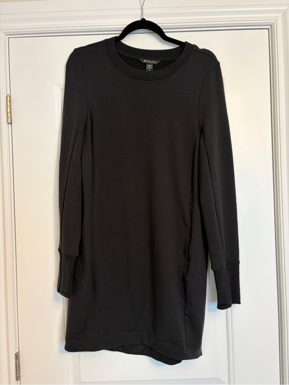 Athleta Coaster Luxe Black Long-Sleeve Sweatshirt Dress